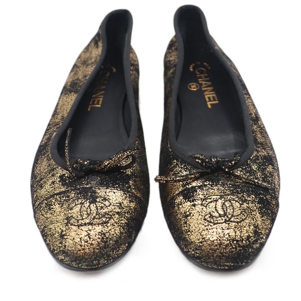Chanel black and gold ballet flats